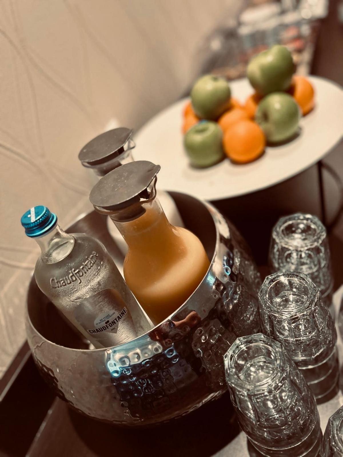 Sevenster Delden Hotel Bagian luar foto